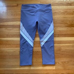NWOT Fabletics Powerhold mesh crop size medium